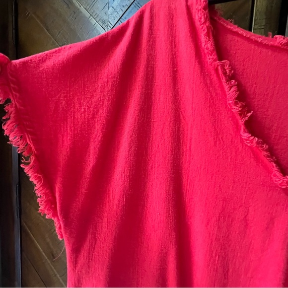 Bright Red Umgee Top - Picture 2 of 3